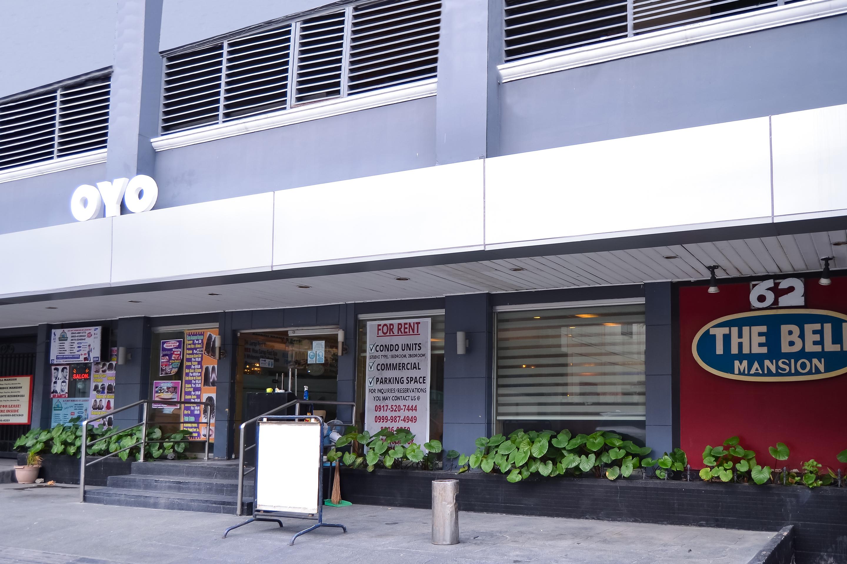 红多兹Plus酒店-奎松市6号区 外观 照片