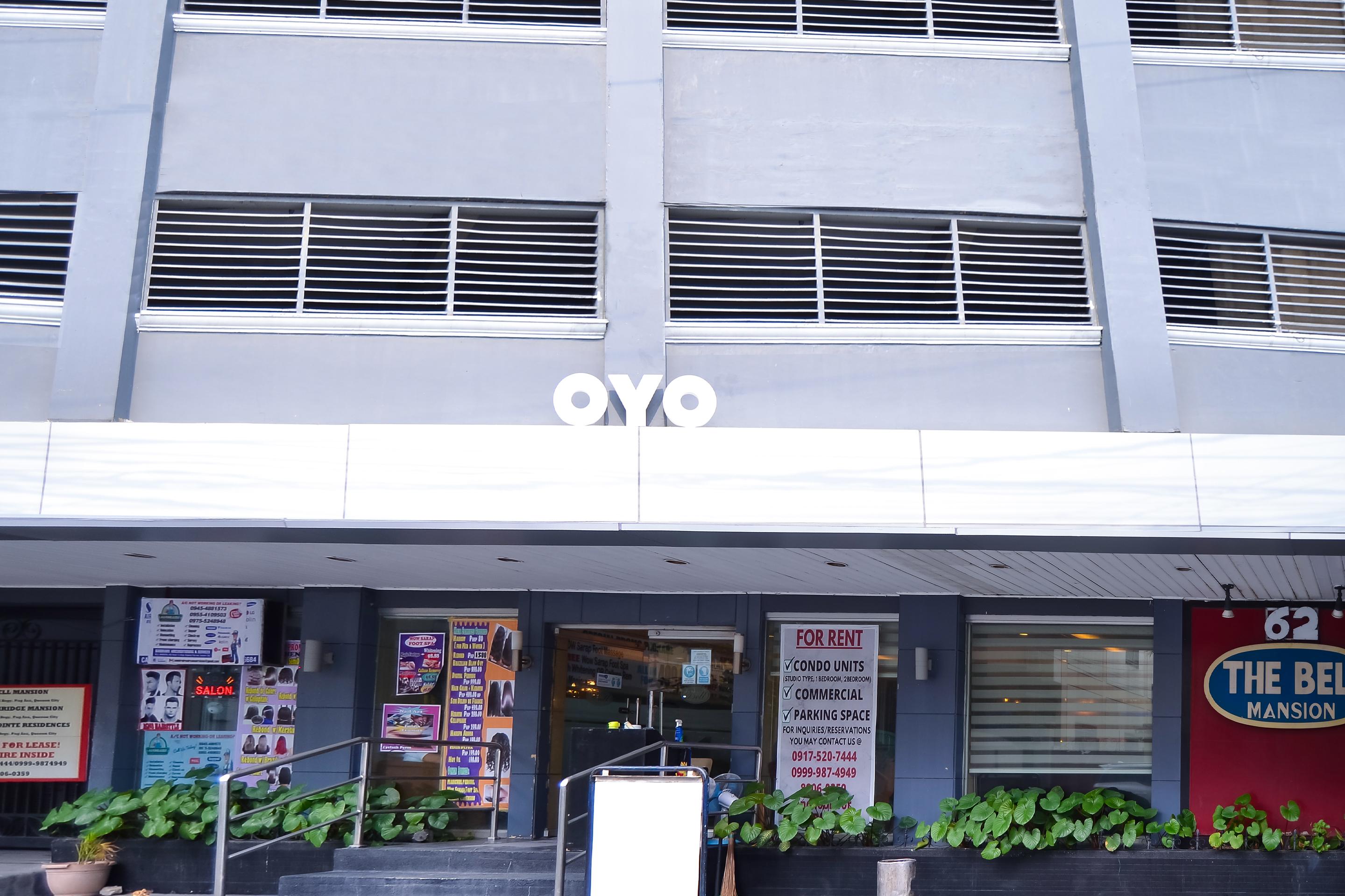 红多兹Plus酒店-奎松市6号区 外观 照片